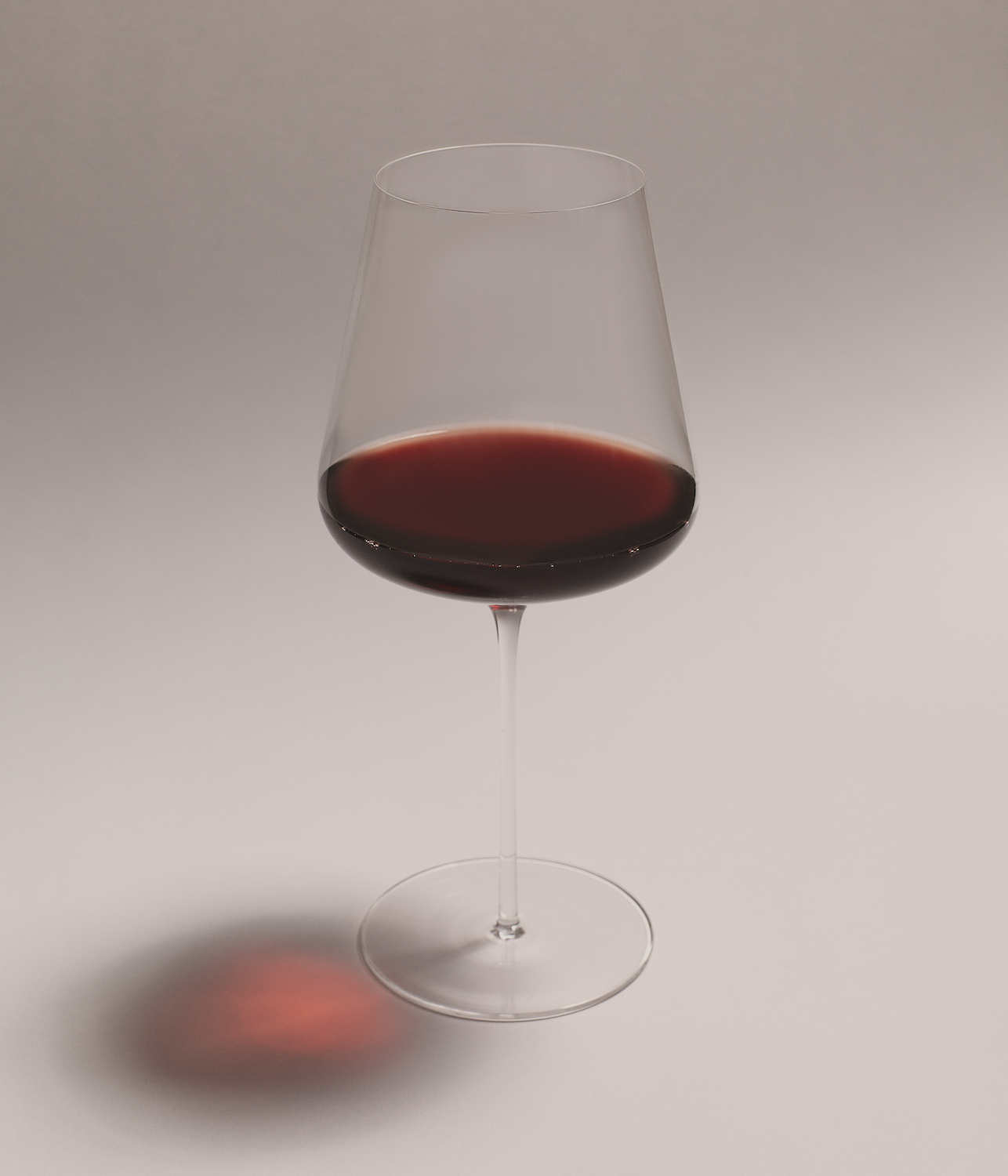 Винный Красный